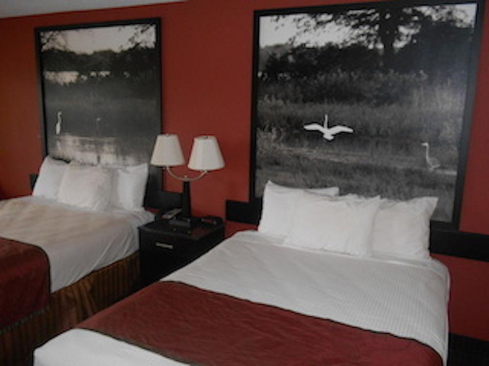 Ameristay Inn St Joseph Сент-Джозеф Экстерьер фото